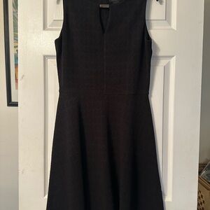 Liz Claiborne Black Sleeveless V-Neck Midi Dress
